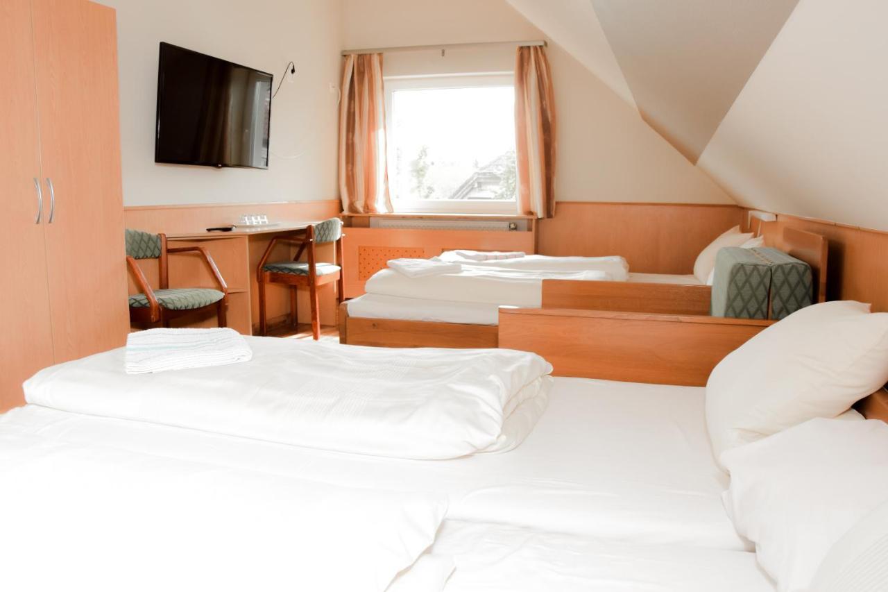 Csikar Csarda Es Panzio Hotel Kőszeg Екстериор снимка